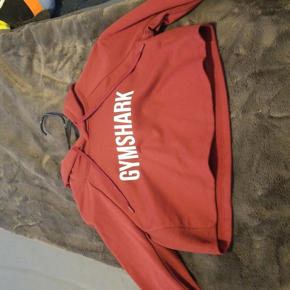 Gymshark Tops - Gymshark cropped hoodie size XS in a pretty burgundy color.